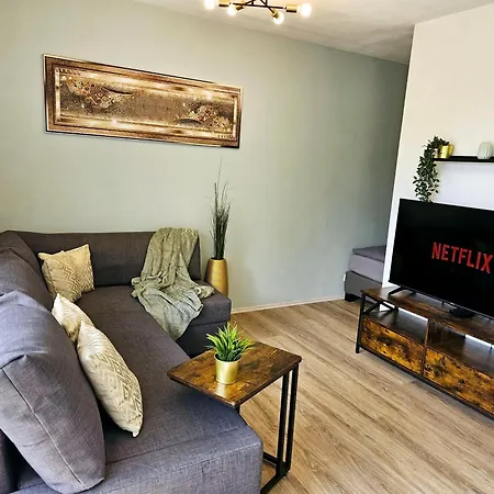 Apartment Like At - Moderne In - 30qm - Netflix Königsbrunn